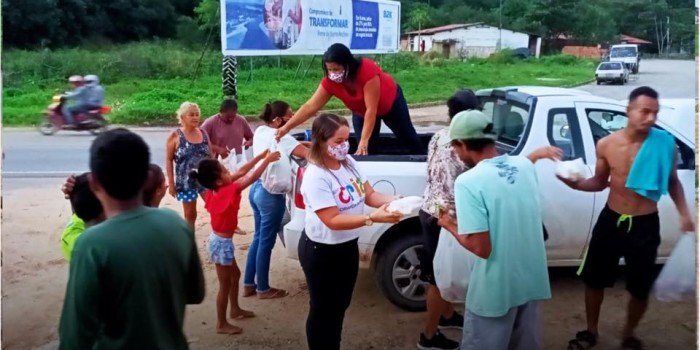 Prefeitura da Barra de Sto Antônio distribui alimentos para famílias em situação de vulnerabilidade social